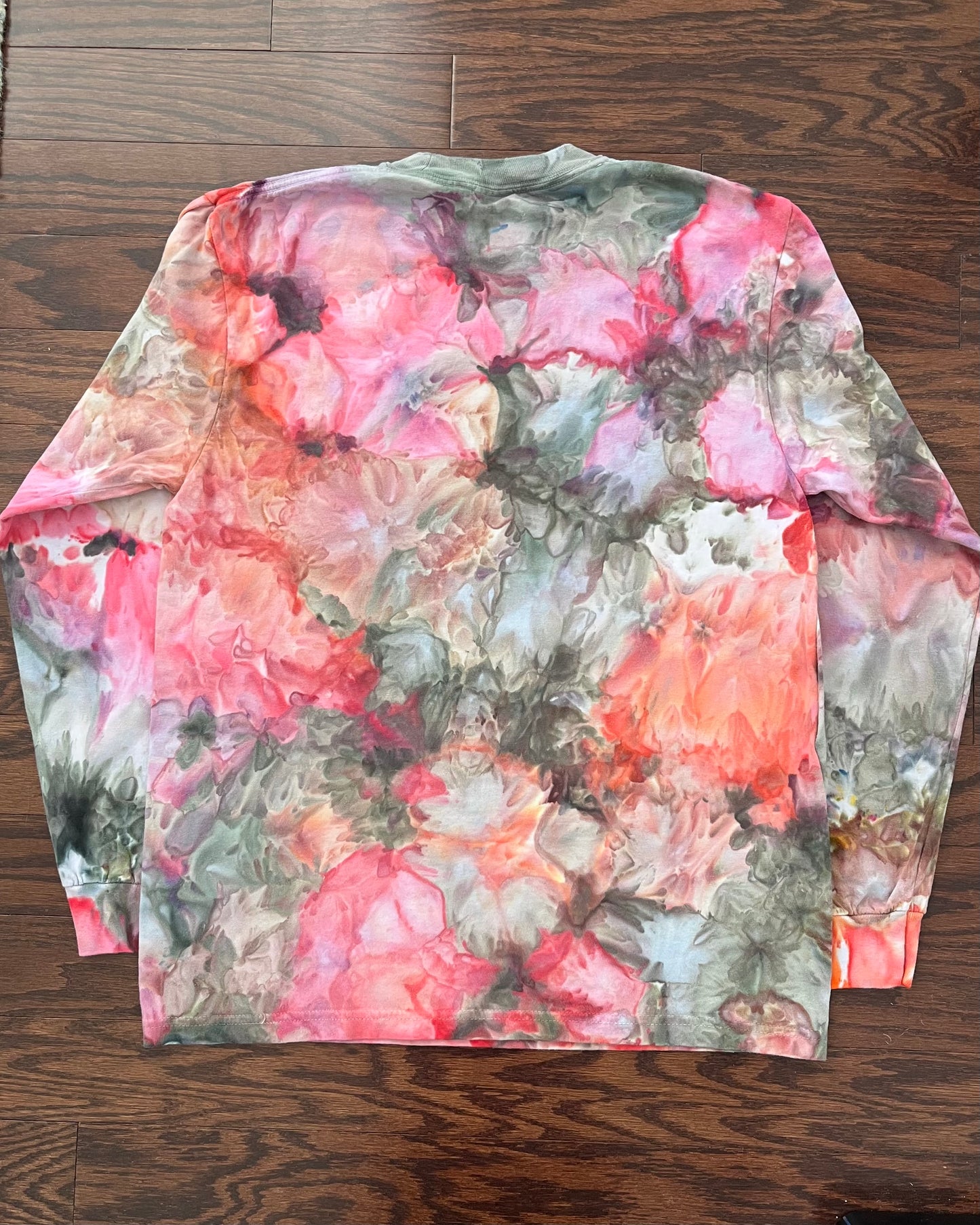 Heavyweight Long Sleeve T-Shirt - Men’s/Unisex Medium