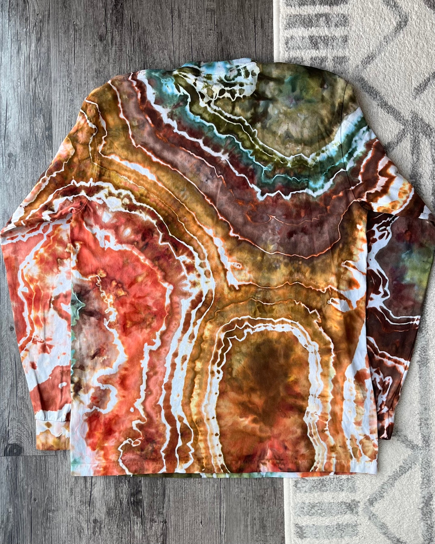 Heavyweight Long Sleeve T-Shirt - Men’s/Unisex Large