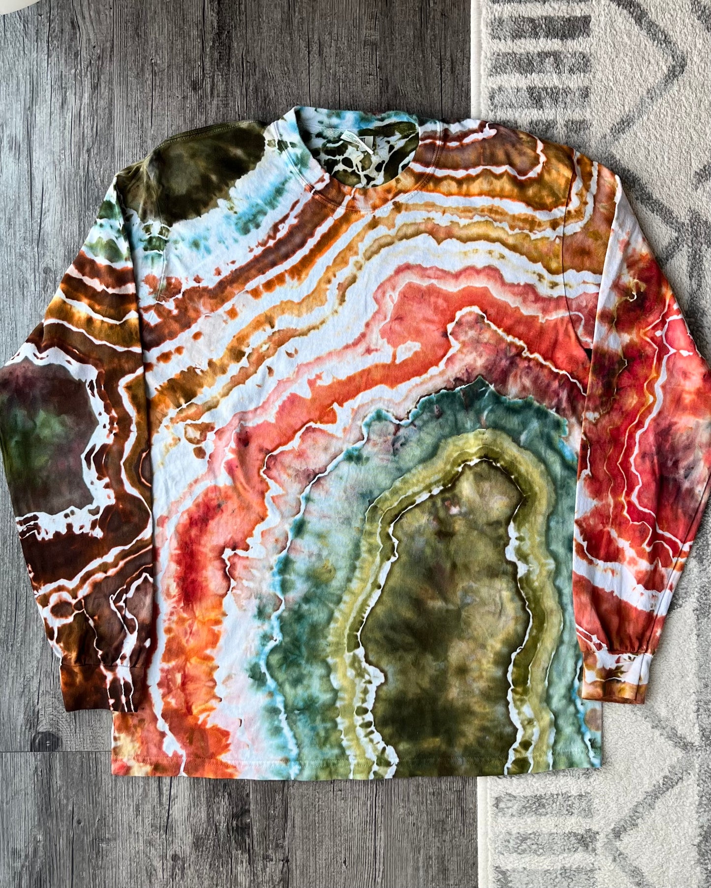 Heavyweight Long Sleeve T-Shirt - Men’s/Unisex Large
