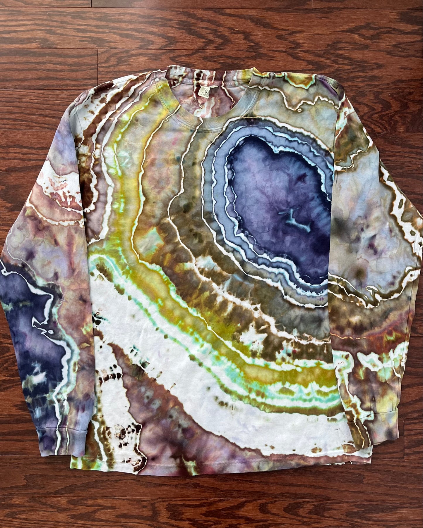 Heavyweight Long Sleeve T-Shirt - Men’s/Unisex Large